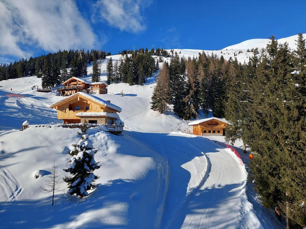 Chalet Salzach Near Ski Lift & Spa