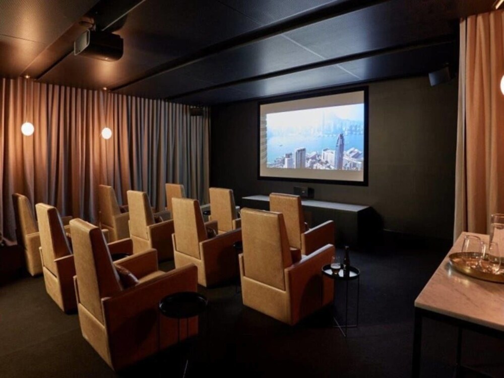 meeting & event spaces