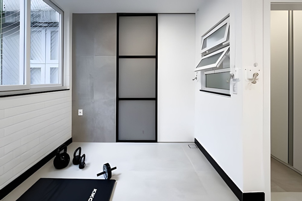 Ipanema | Duplex no melhor local do bairro, 4 quartos, 5 min da Praia - por Casapē Rio
