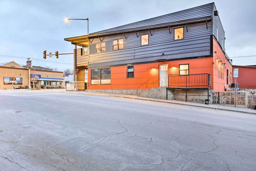 Updated Helena Condo - Walk to Downtown Spots view 5