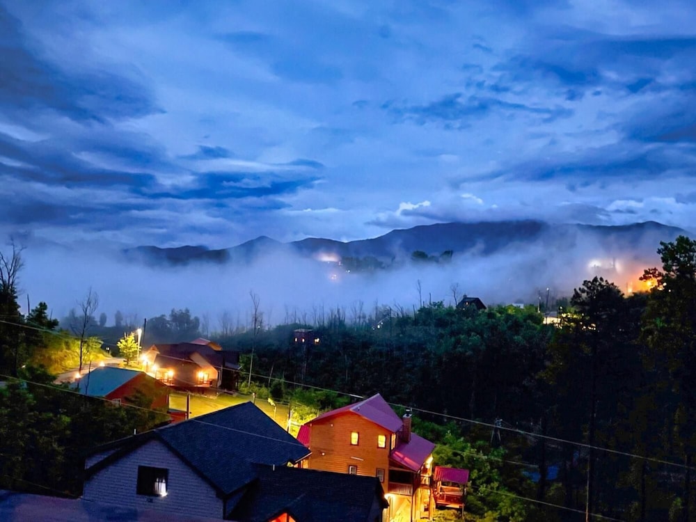Newly Built Amazing View Chalet Perfect Location view 2