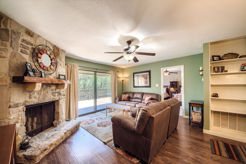 Deer Haven Tbm 406 2 Bedroom Condo by RedAwning view 3