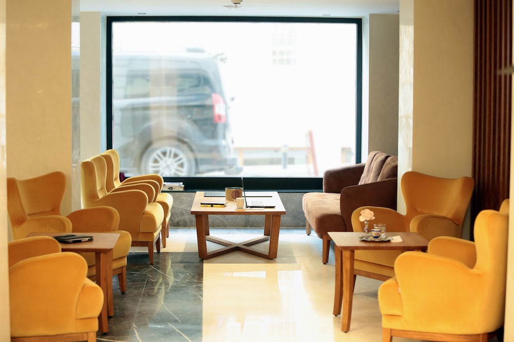 Park By Clover - Image 16