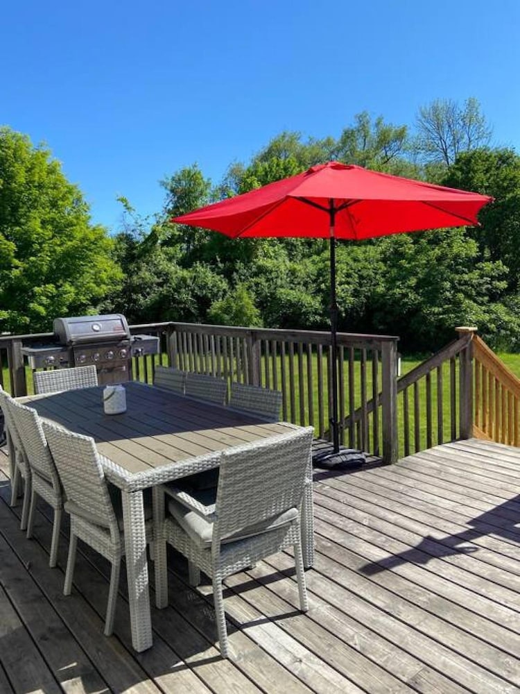 Sunset Beach - Waterfront Hot Tub Games Room - Image 2