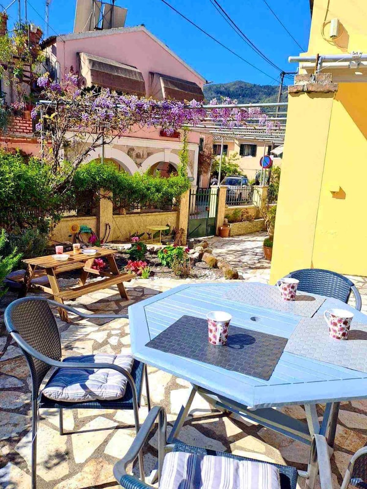 Ourano -gastouri Village Center