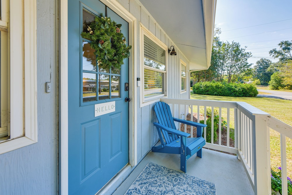 Walk to Dtwn Pine Mountain! 'evergreen Cottage'