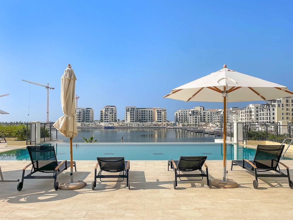 Stylish 1bedroom Apartment in La Sirene in La Mer