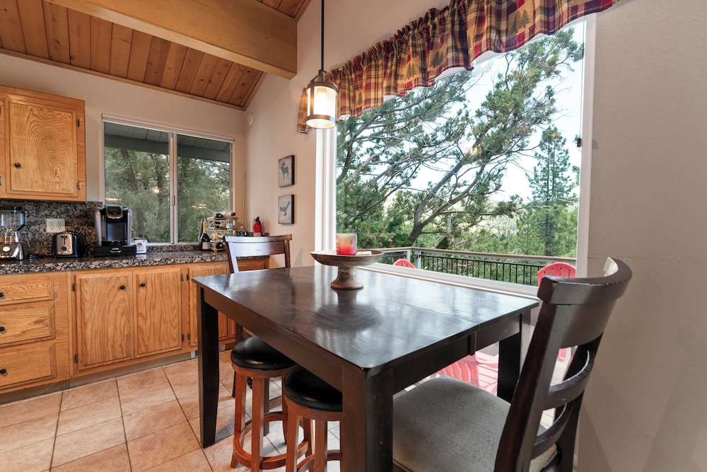 Chalet Colusa