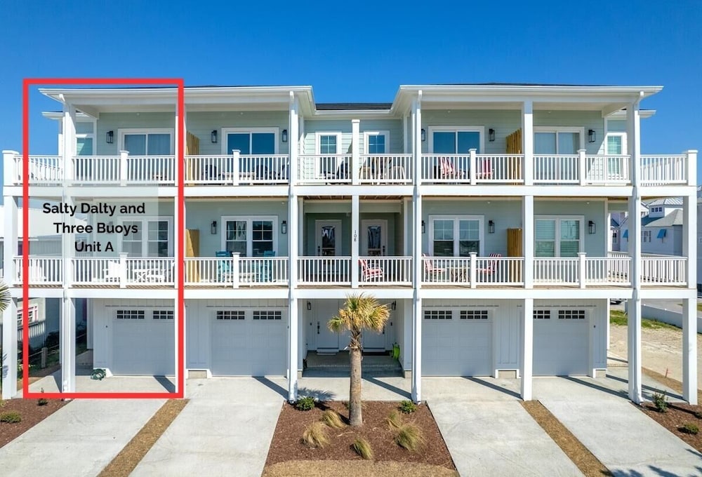 Salty Dalty & Three Buoys 3 Bedroom Townhouse