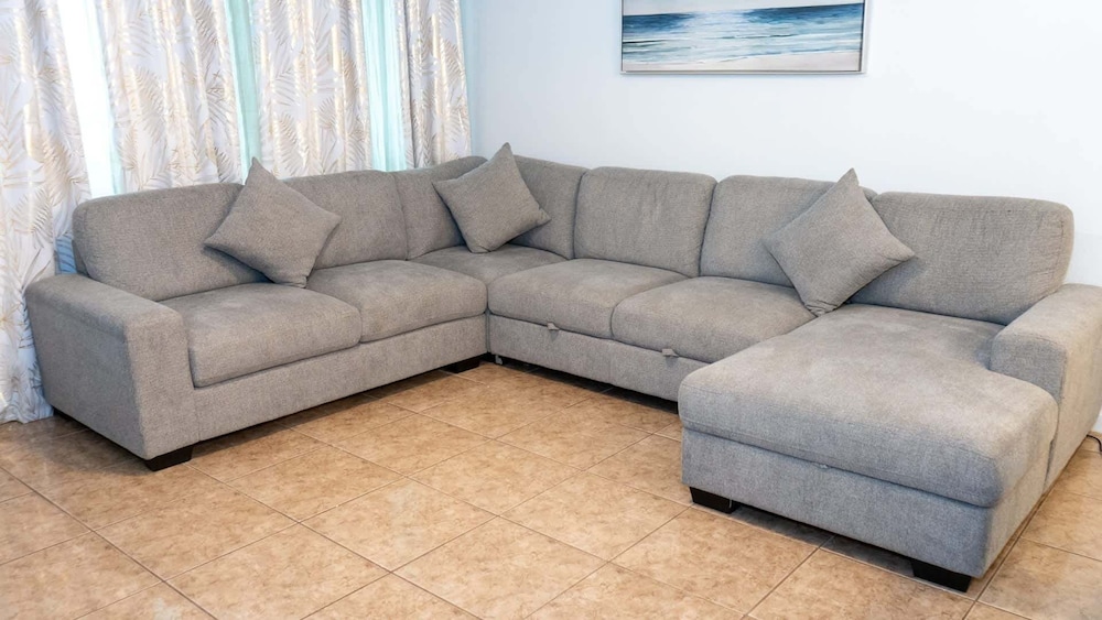 Sleeps 10 Direct Beach Heated Pool 3 Bedroom Apts
