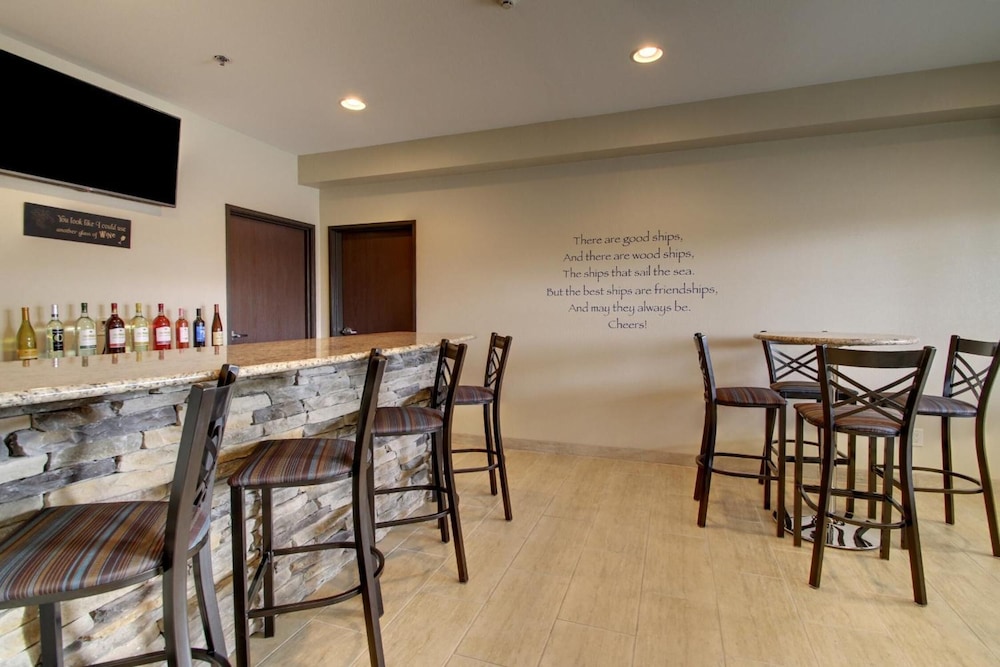 Cobblestone Inn & Suites – Fort Dodge