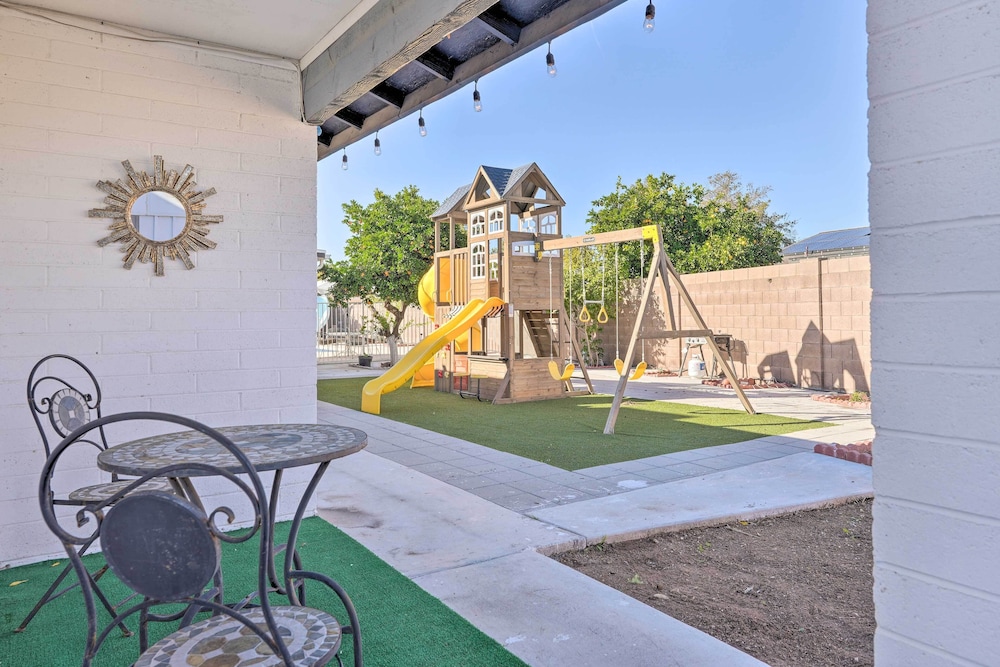 Spacious Home w/ Pool & Grill in Phoenix! view 2