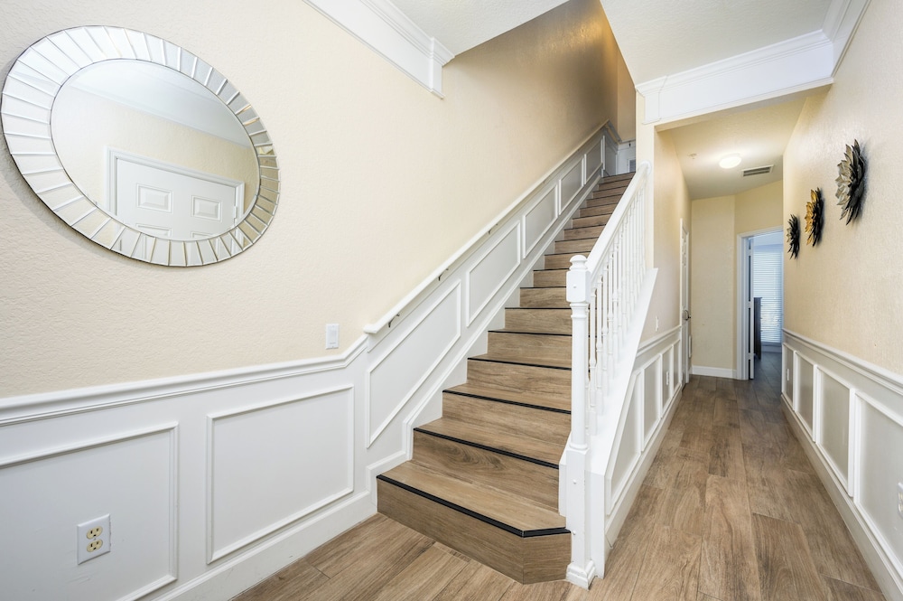 Epic Universe Beautiful Vacation Townhome - 4031