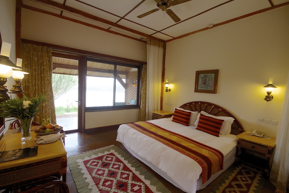 Mweya Safari Lodge