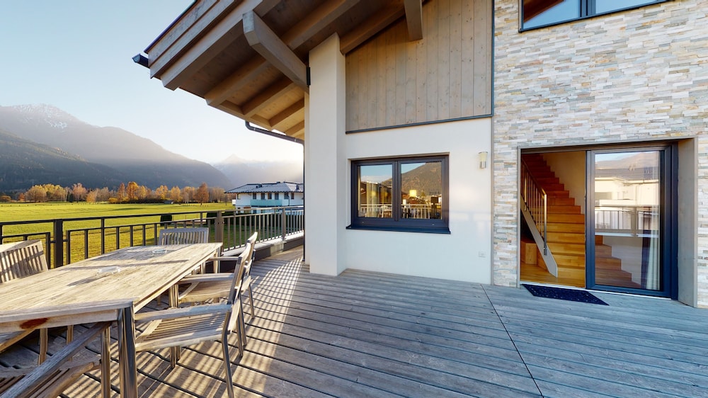 Mountain Nests - Chalets Apartments