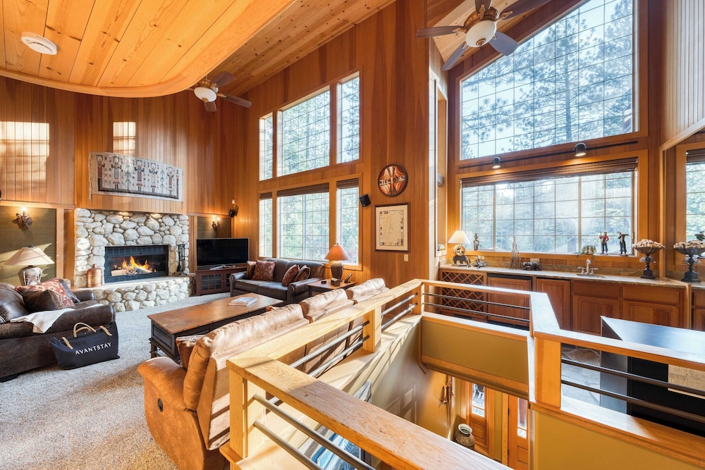 Northstar Haven Cozy-chic Retreat Near Lake Tahoe & Downtown Truckee