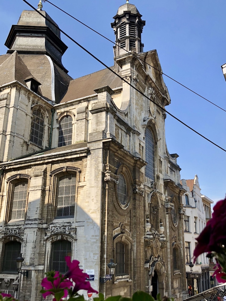Exclusive Flats In Brussels - Olives