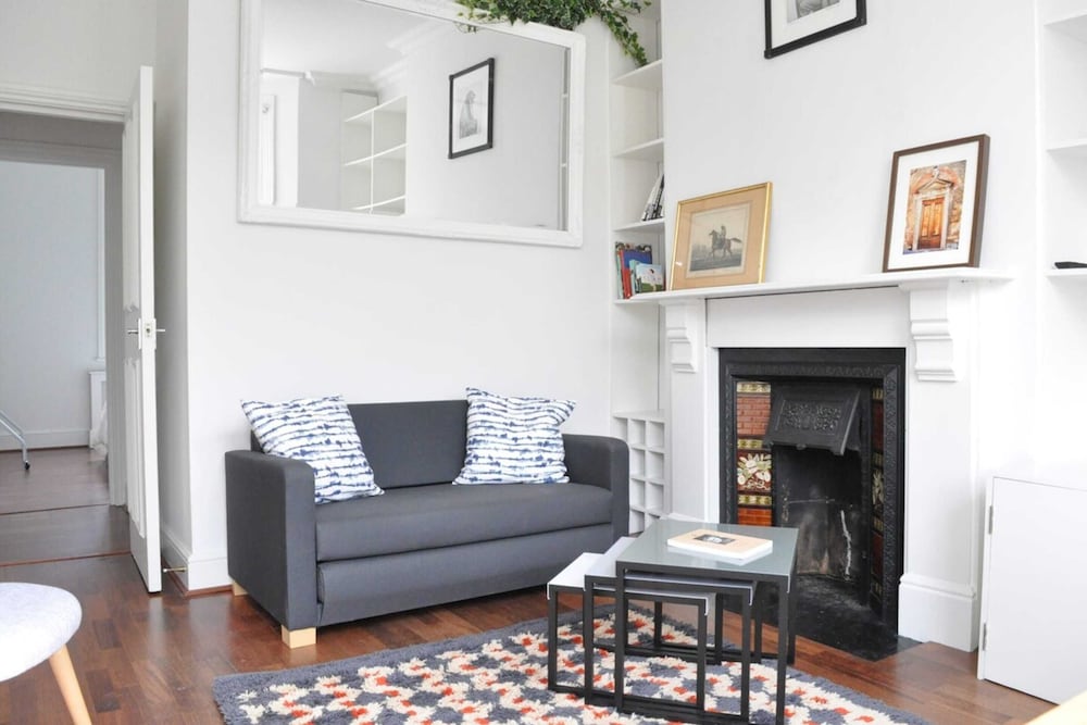 Bright 1 Bedroom Flat Perfect for City Getaway