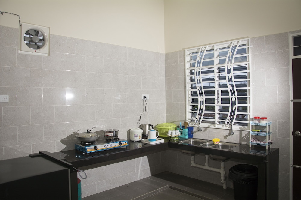 JF Wadi Sofea Homestay