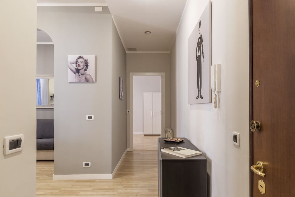 Vittorio Emanuele Apartment