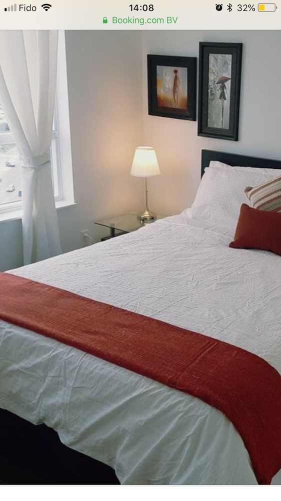 Royal Suites Mississauga - Image 2