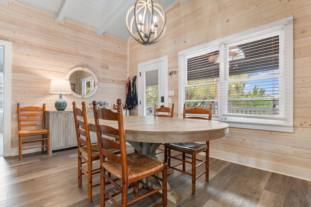 Lachicotte Vacation Rentals