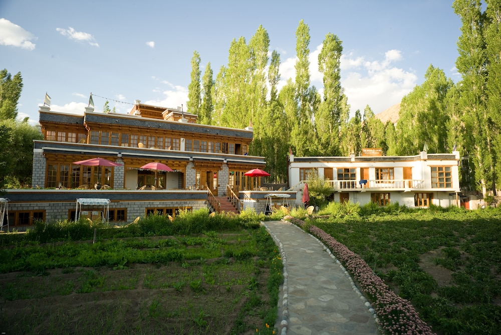 Silver Cloud Ladakh