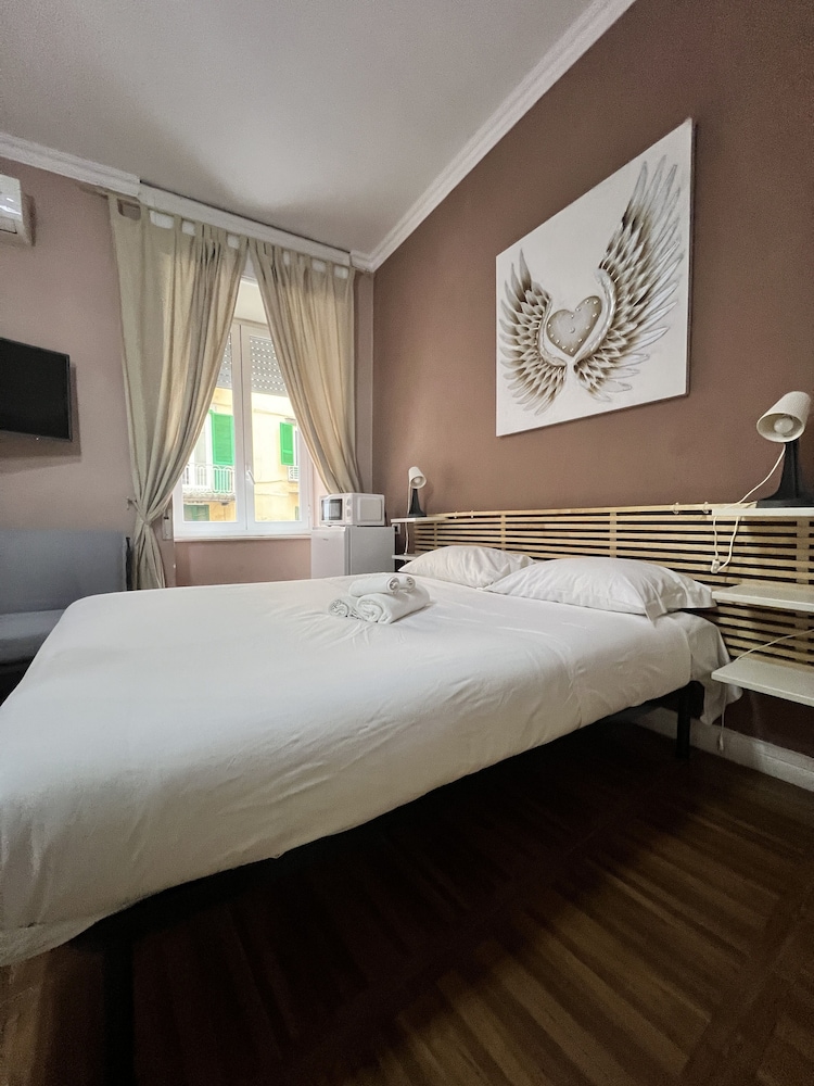 ponte di chiaia rooms