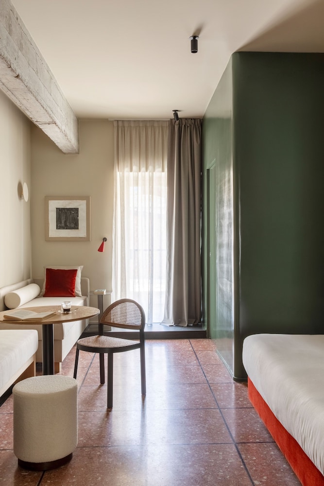 Atel Guest House