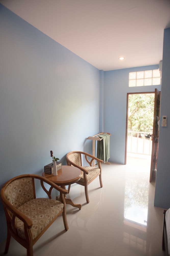 Plan B Hotel - Hostel