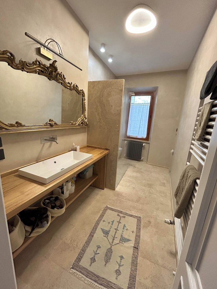 Garibaldi 14 Suite