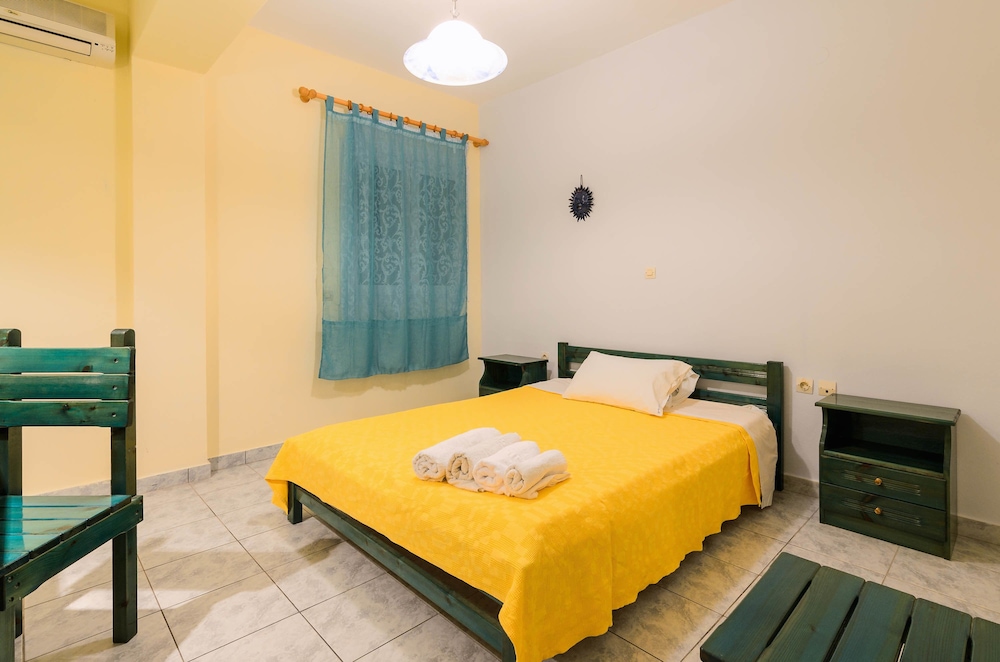 Regina Apartments