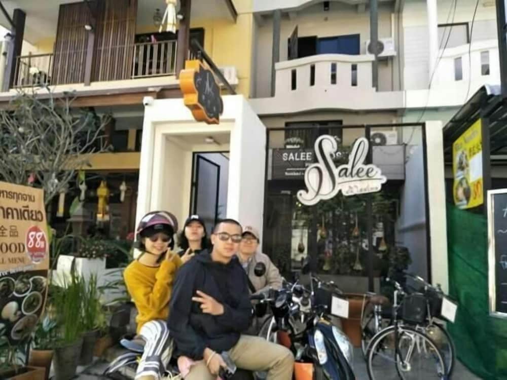 Salee Hostel