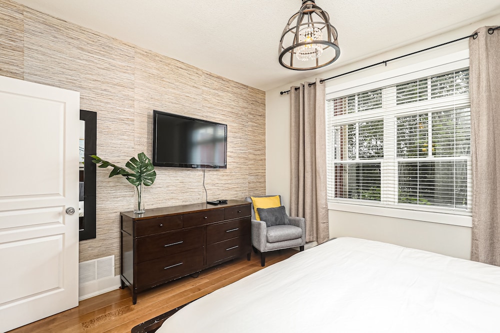 Rivergrass Condos