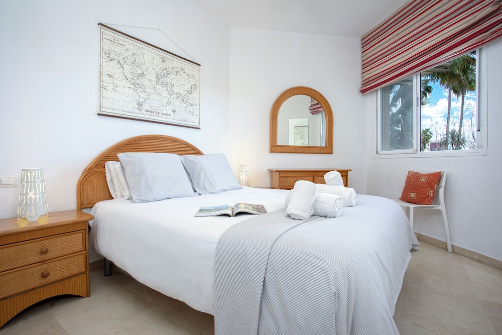 Sunstay Costa Lago Flat II Torremolinos