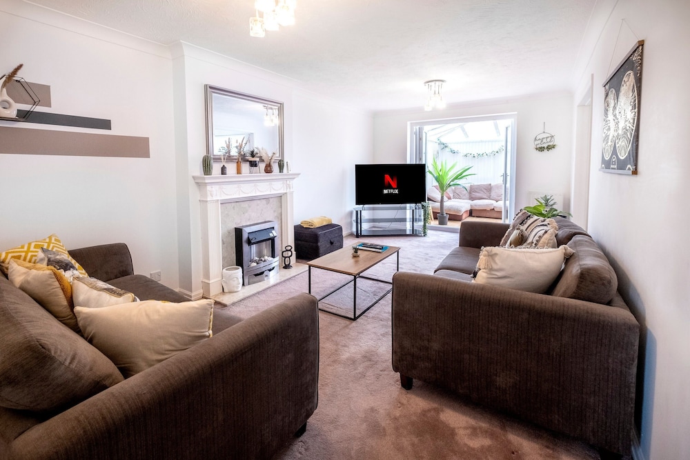 Colwell 4 Bedroom 3 Bathroom House