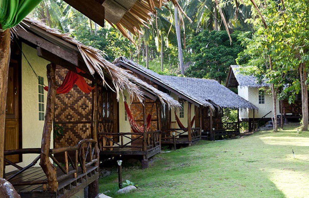 Shiralea Island Resort