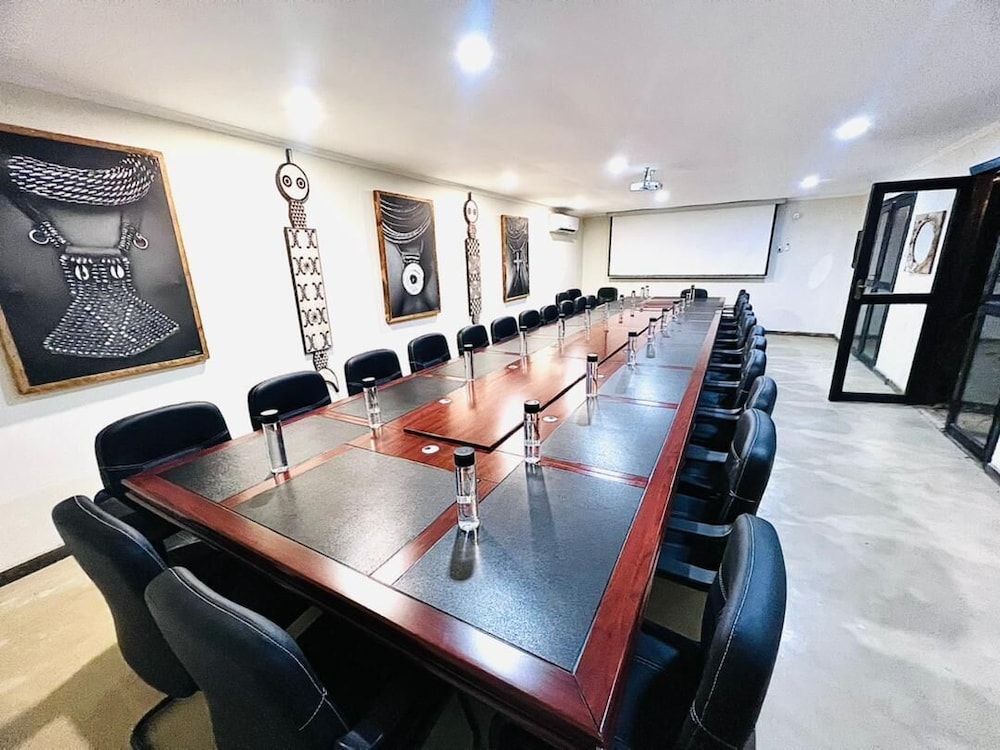 meeting & event spaces