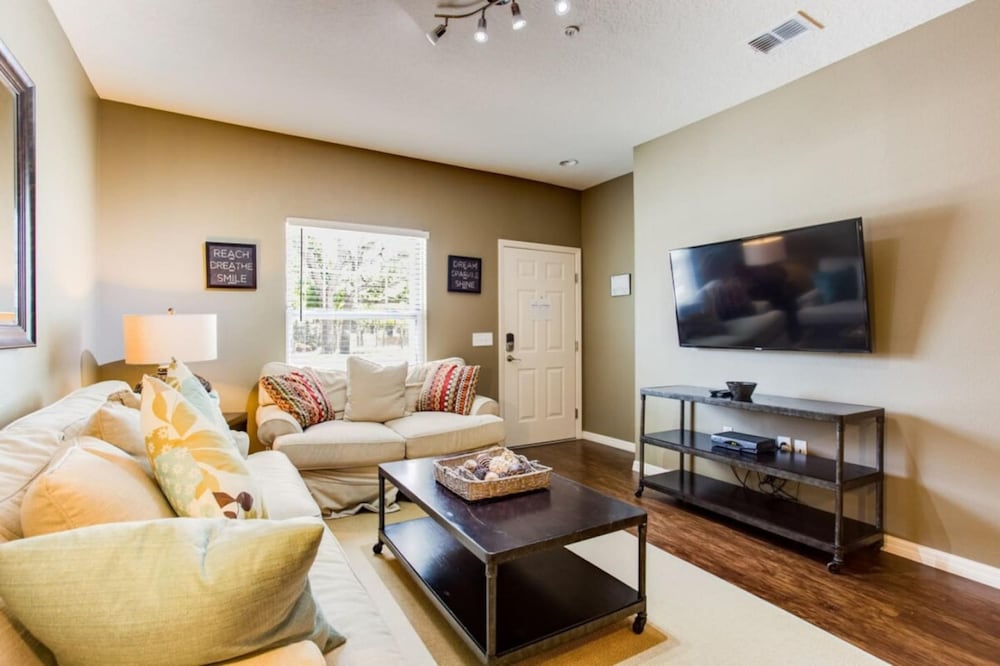 Your VIP Home Near Disney 25107