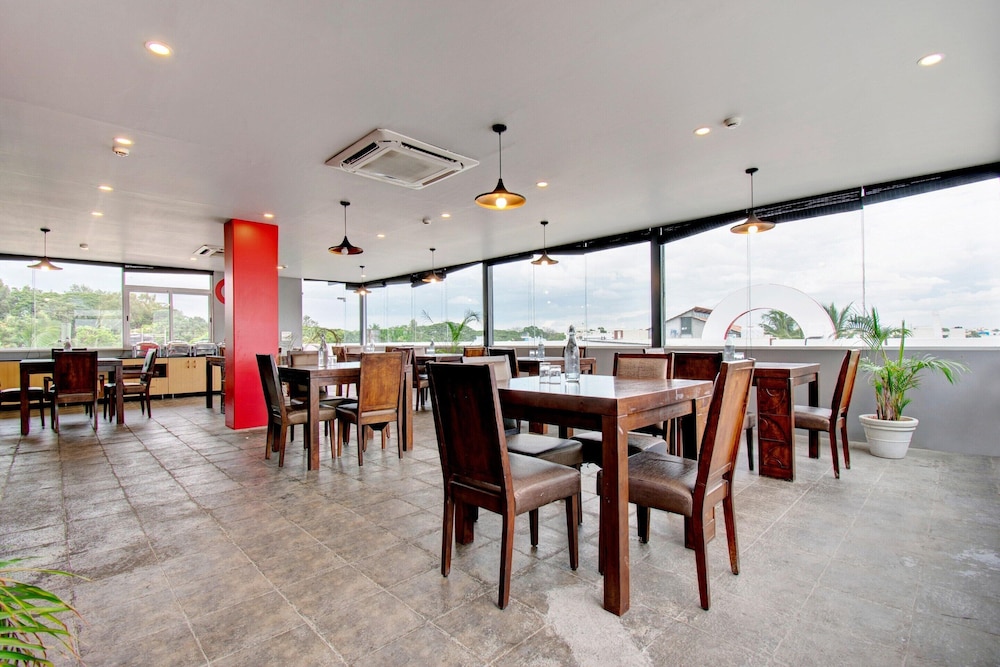 Elite Stays at Ulsoor Near Halasuru Metro Station