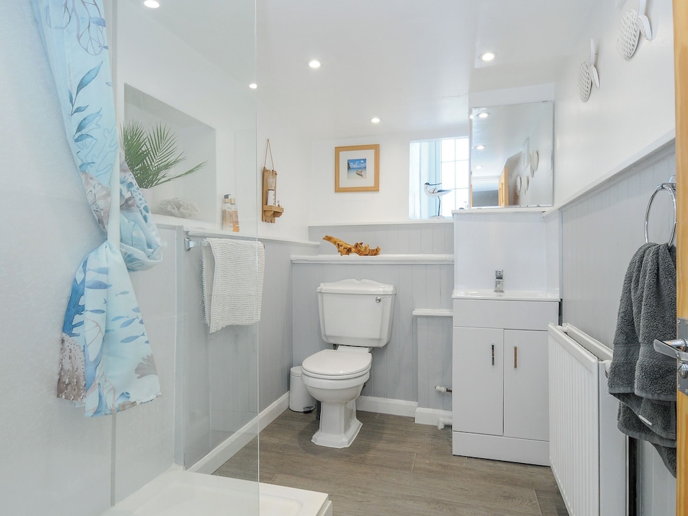 Stone's Throw Cottage