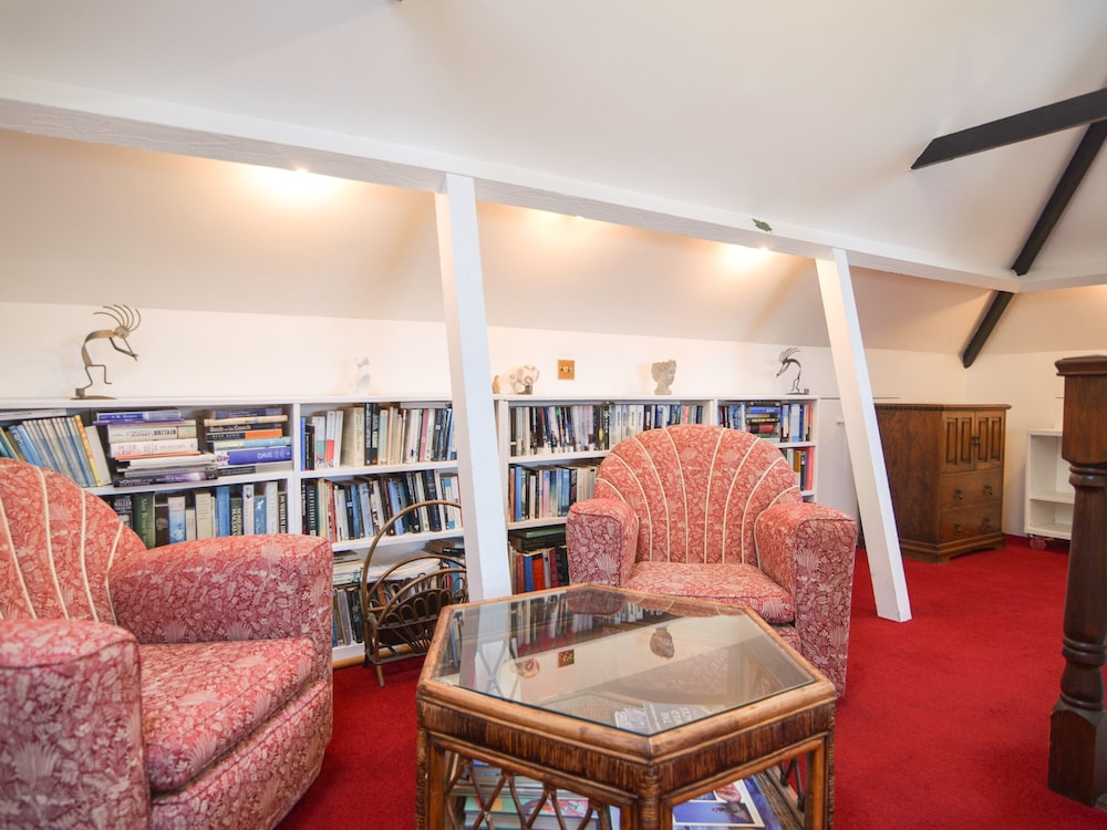 Coram Cottage