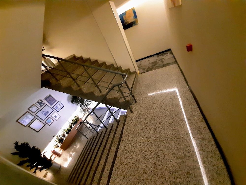 Sapko Airport Otel - Image 16