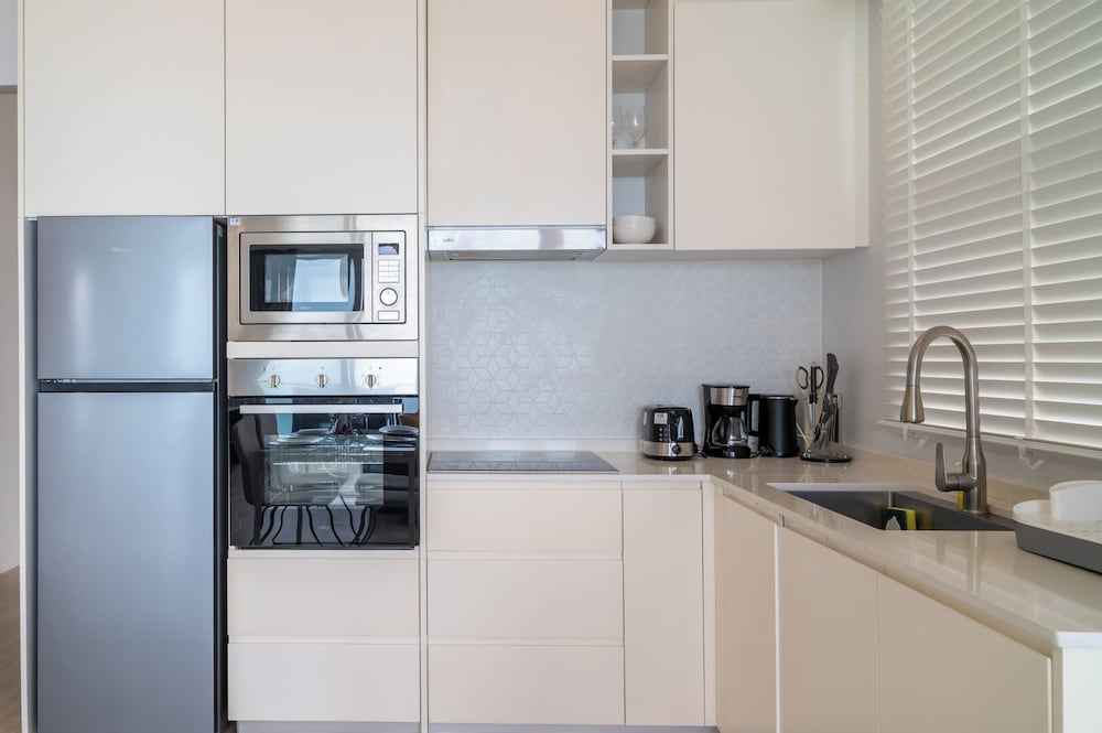 2bedroom TopFloorSeaView apartment KBR39