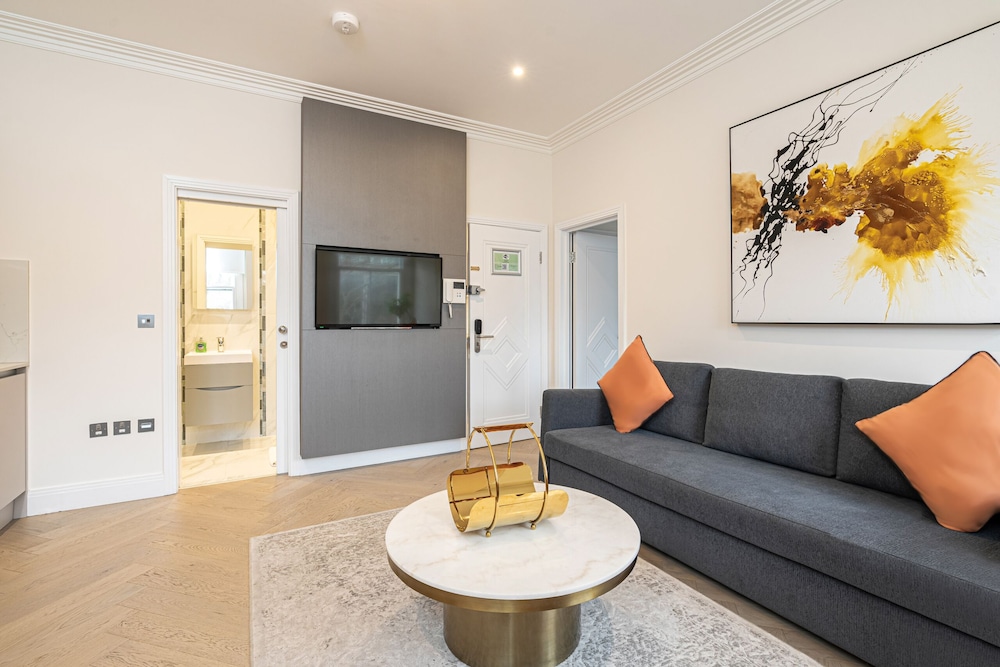 Luxury Apartments Near Harrods and the Science Museum