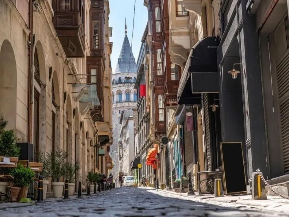Voir Hotel Pera