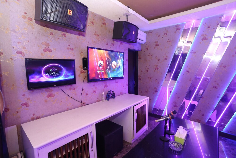 Aurora Rooms Mutiara Bekasi