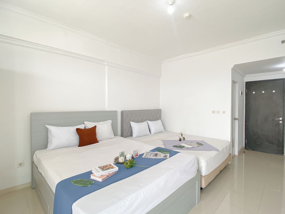 Cozy And Good Studio Room At Park View Condominium Apartment