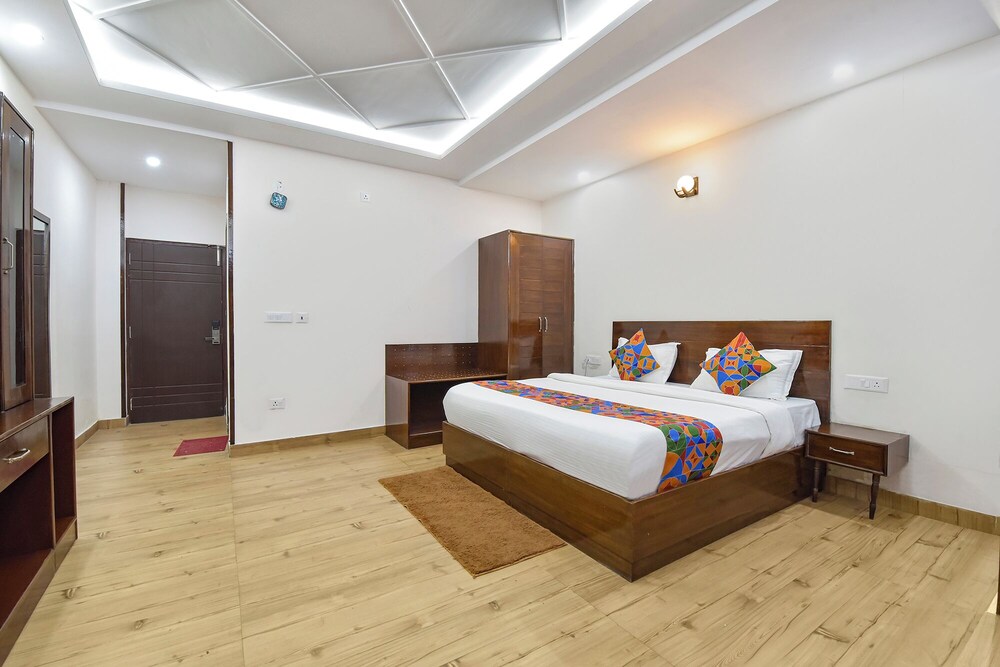 Fabhotel Burans Residency