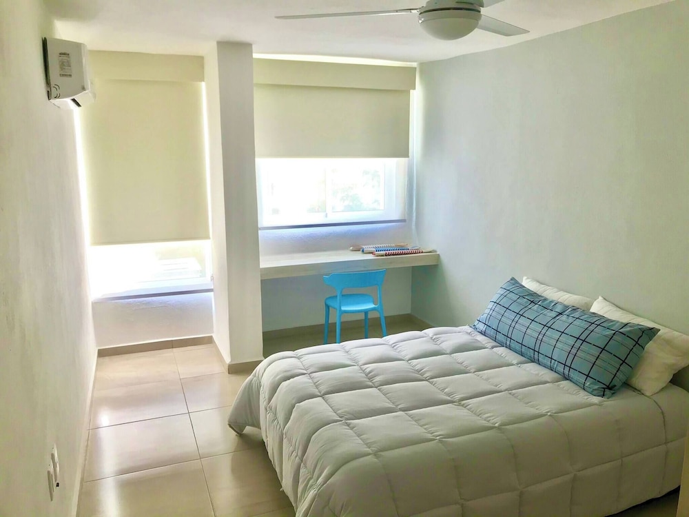Beautiful Apartment With Pool, gym and Beach Just 80 Meters Walk, Fully Equipped